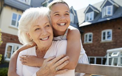 Tips for Making the Most of a Visit with a Loved One in Assisted Living